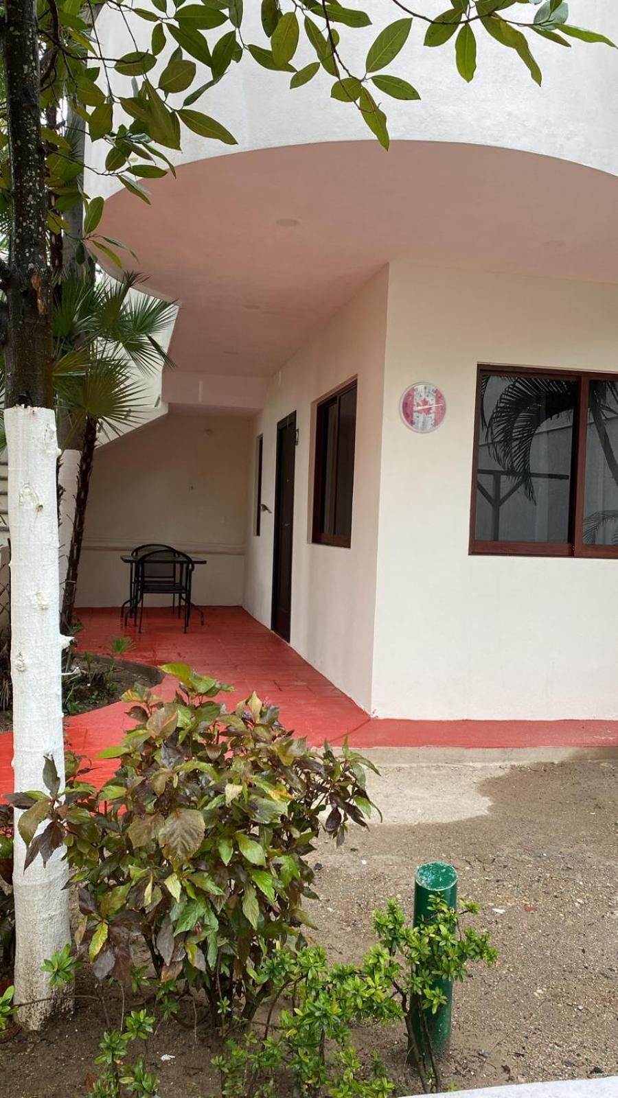 Hotel Y Suites Los Encantos 萨尤利塔 外观 照片