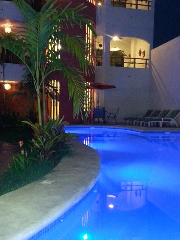 Hotel Y Suites Los Encantos 萨尤利塔 客房 照片